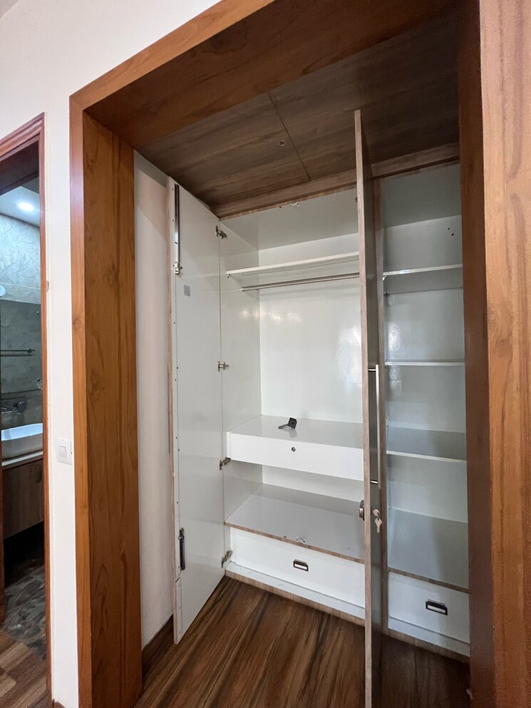 undefined, sector 43 3 Bedroom 263 Sq.Yd. Builder Floor In Sector 43 Gurgaon 9154475