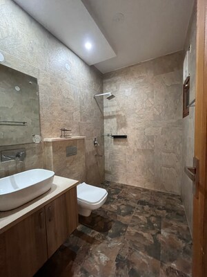 Bathroom in 3 BHK Builder Floor at Sector 43 – for Rent
