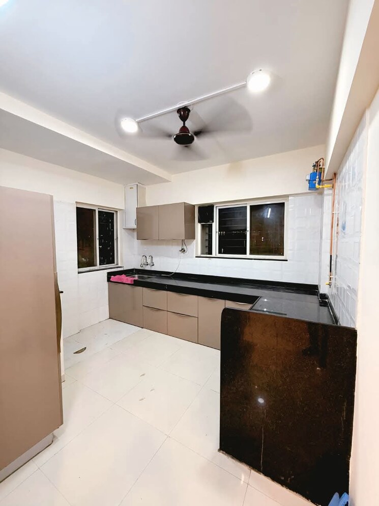 Kitchen, andheri west 2 Bedroom 850 Sq.Ft. Apartment In Andheri West Mumbai 9154480