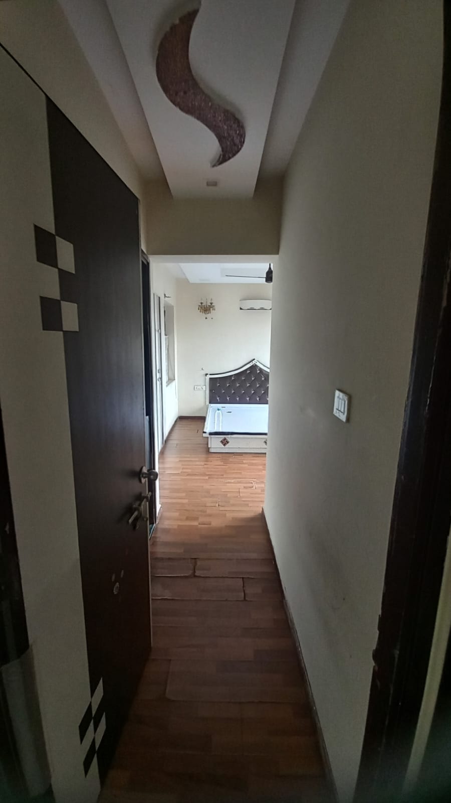 1.5 BHK + Extra Room Apartment For Rent in Lodha Splendora