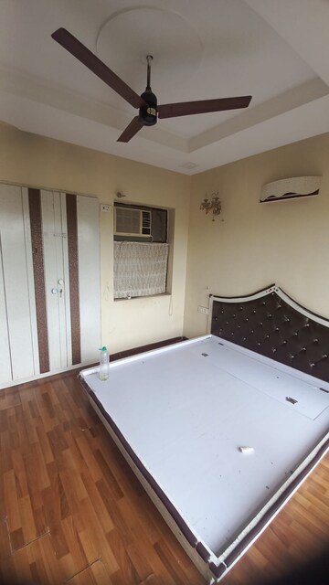 Team Area in 1.5 BHK Apartment at Lodha Splendora, Ghodbunder Road – for Rent