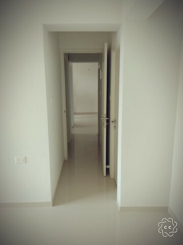 Room in 2 BHK Apartment at Puranik Rumah Bali, Ghodbunder Road – for Rent