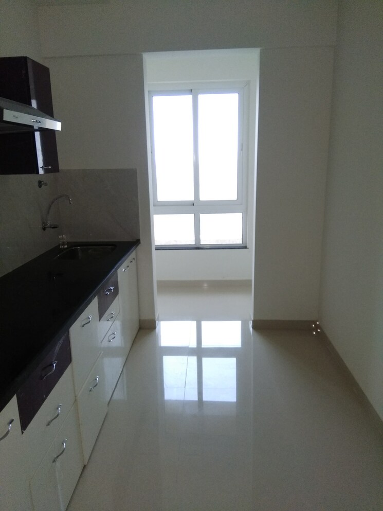 Kitchen, puranik-rumah-bali 2 Bedroom 820 Sq.Ft. Apartment In Ghodbunder Road Thane 9154526