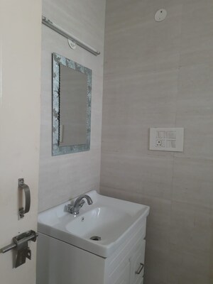 Bathroom in 3 BHK Apartment at Patiala Road – for Sale