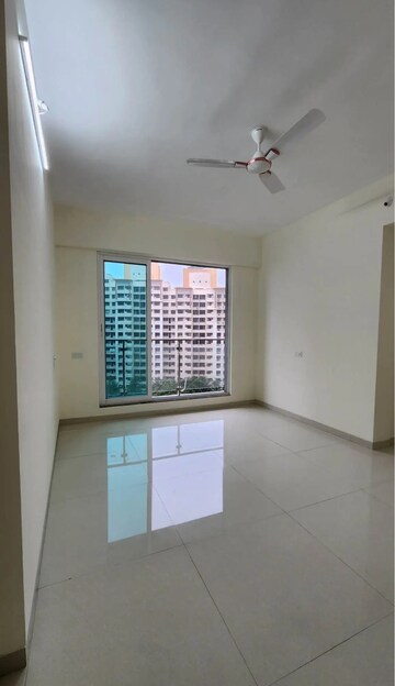 Bedroom in 3 BHK Apartment at Krishna Tower Kapurbawdi, Kapur Bawdi – for Rent