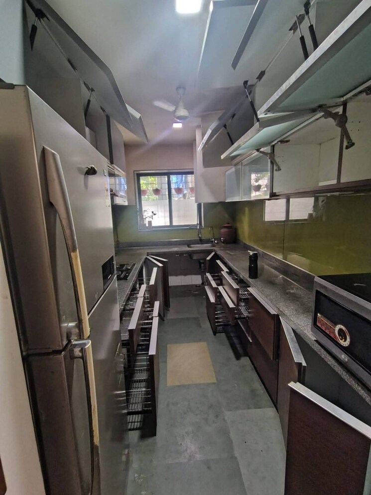 Kitchen, andheri west 3 Bedroom 1200 Sq.Ft. Apartment In Andheri West Mumbai 9154634