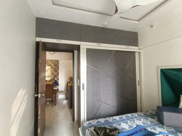 Bedroom in 2 BHK Apartment at Lodha Amara, Kolshet Road – for Rent