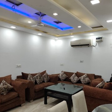 3 BHK Apartment For Rent in RWA Shalimar Bagh CB Block, Shalimar Bagh