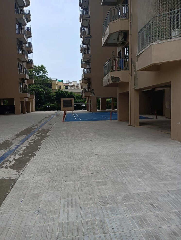 Exterior View, satguru-apartments 3.5 Bedroom 2600 Sq.Ft. Apartment In Sector 52 Gurgaon 9154676
