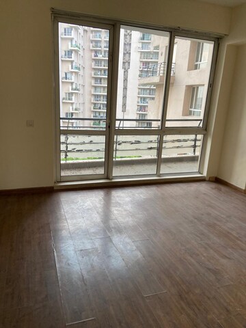 3.5 BHK Apartment For Rent in Unitech Escape, Sector 50