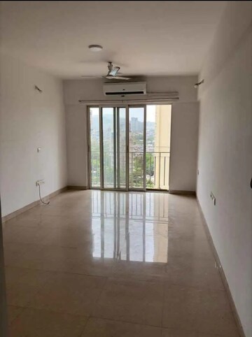 Bedroom in 3 BHK Apartment at The Wadhwa Platina, Kolshet Road – for Rent