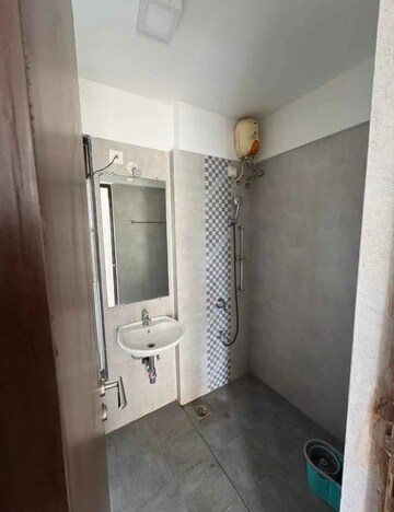 Bathroom in 3 BHK Apartment at The Wadhwa Platina, Kolshet Road – for Rent