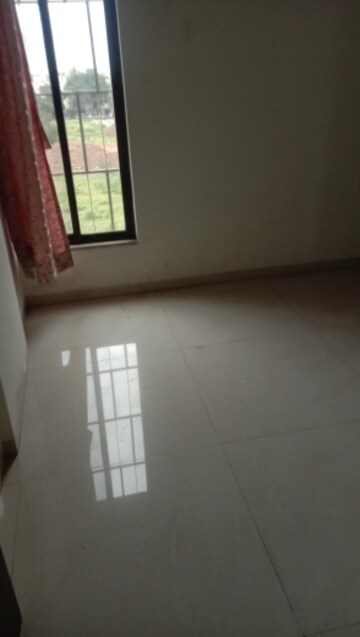 Room in 2 BHK Apartment at Sonigara Presidency, Ravet – for Rent