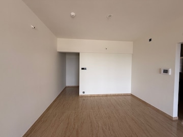 Room in 3 BHK Apartment at VTP Beaumonde, Kharadi – for Rent
