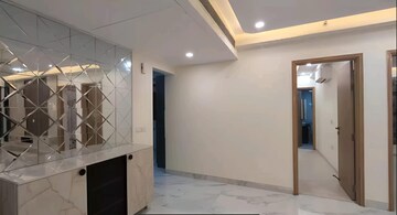 Room in 3 BHK Apartment at M3M Heights, Sector 65 – for Rent