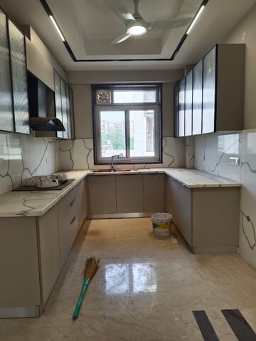 Kitchen in 3 BHK Builder Floor at Sushant Lok 2, Sector 57 – for Rent