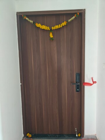 Furnished Amenities in 3 BHK Apartment at Mantra Mirari, Koregaon Park – for Sale
