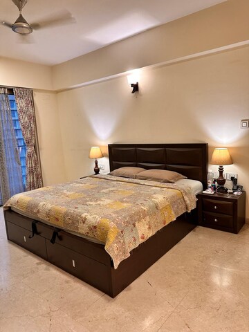 Bedroom in 3 BHK Apartment at Rustomjee Parishram, Pali Hill – for Rent