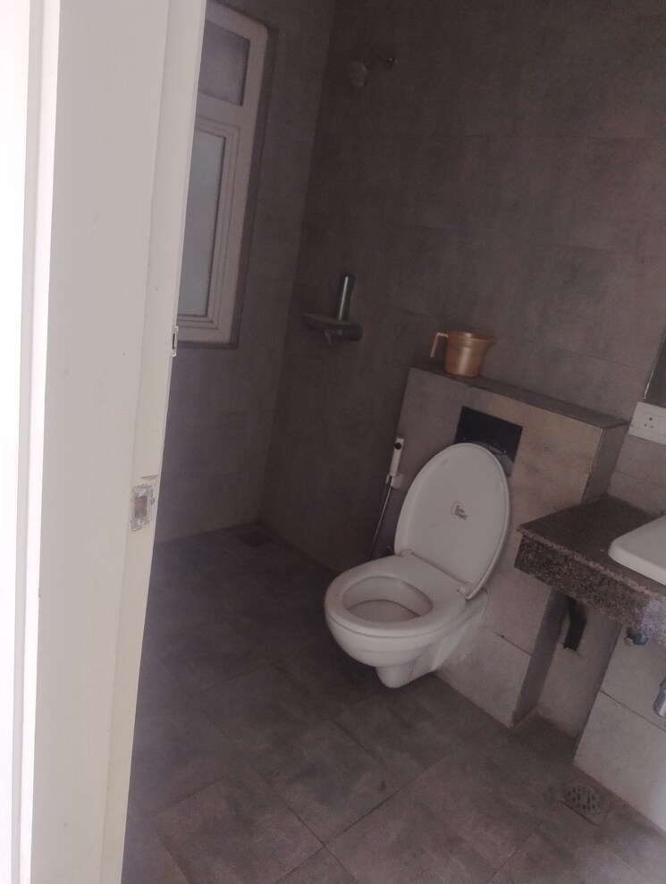Bathroom, mapsko-mount-ville 3 Bedroom 1815 Sq.Ft. Apartment In Sector 79 Gurgaon 9154855
