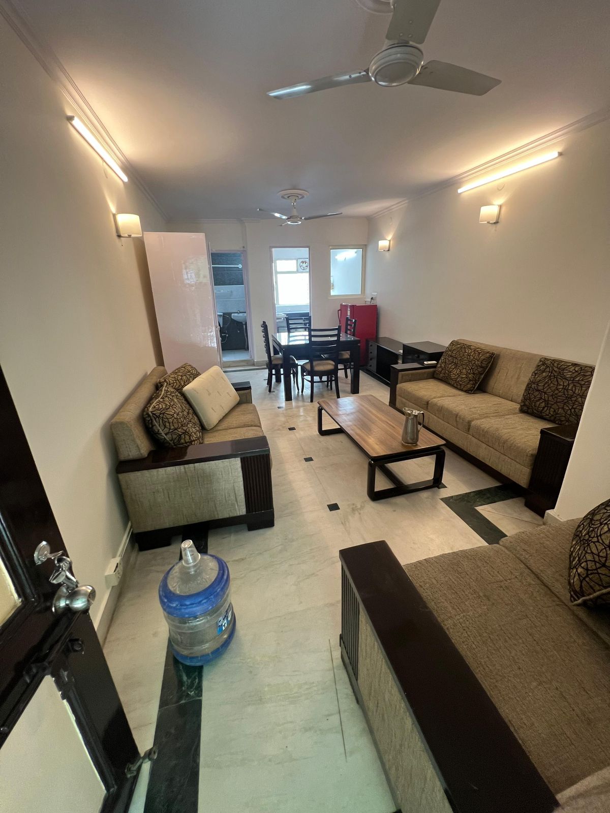 3 BHK + Servant Room Builder Floor For Rent in Vasant Kunj