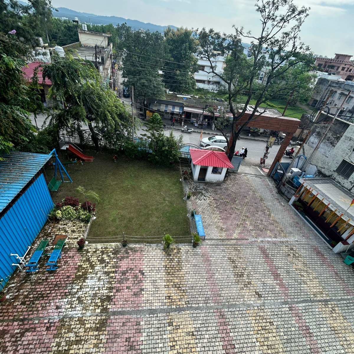 5 BHK + Servant Room,Study Room,Extra Room 2325 Sq.Ft. Apartment in JKG Palm Residency