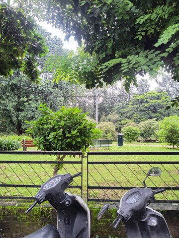  Pg – Garden View at Sector 23 - for Rent