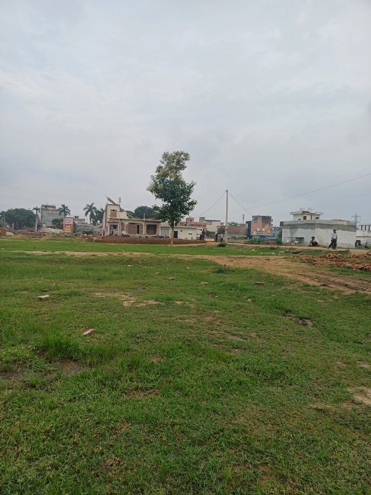 Garden, dheeraj nagar  139 Sq.Yd. Plot In Dheeraj Nagar Faridabad 9154919