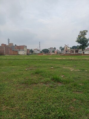  Plot – Garden View at Dheeraj Nagar - for Sale