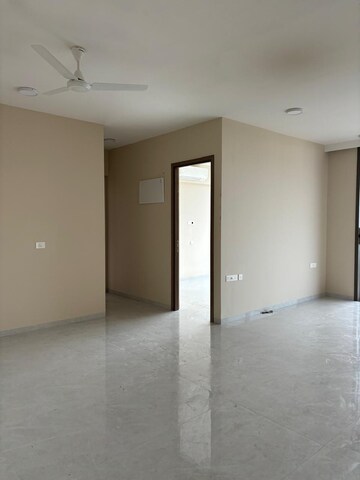 Room in 3 BHK Apartment at One Meraki, Chembur – for Sale
