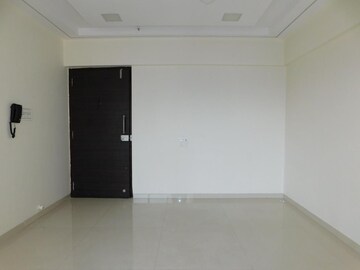 Room in 1 BHK Apartment at Crystal Armus, Chembur – for Sale