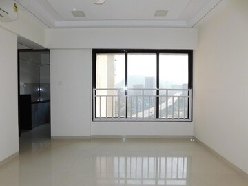 Room in 1 BHK Apartment at Crystal Armus, Chembur – for Sale