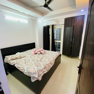 Bedroom in 2.5 BHK Apartment at Gardenia Golf City, Noida Central – for Rent