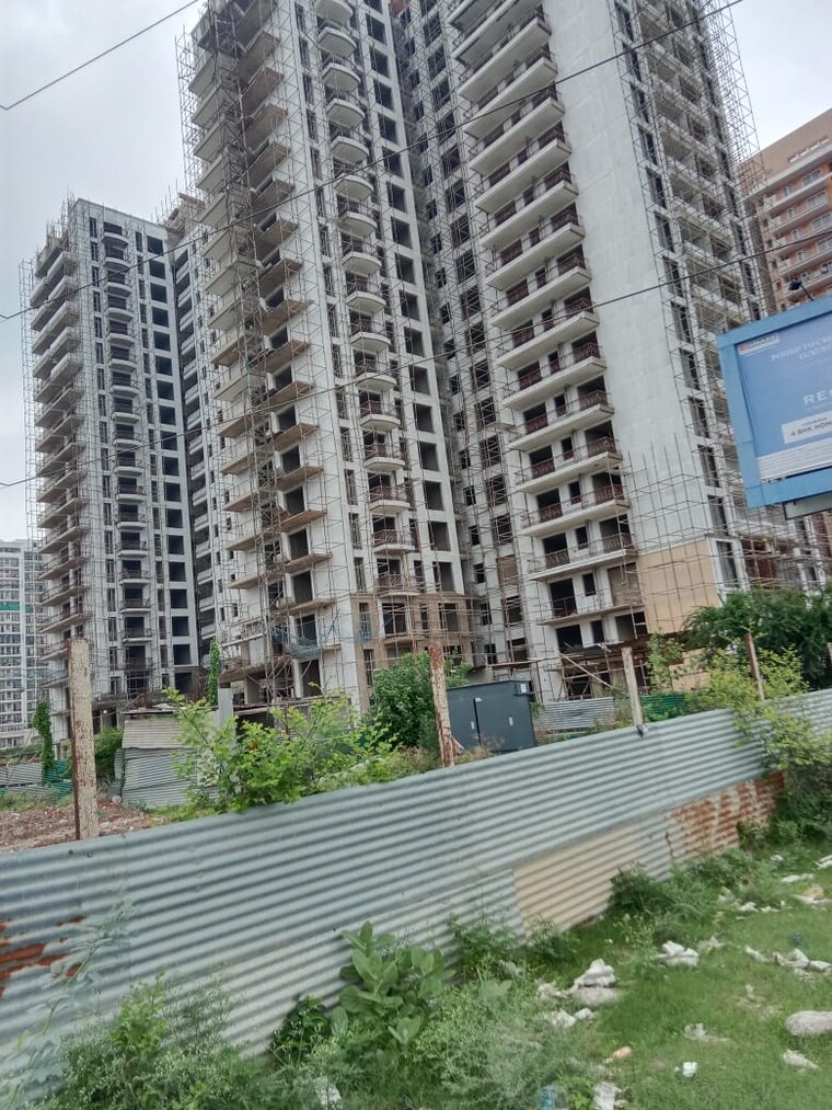 Exterior View, omaxe-hazratganj-residency 2.5 Bedroom 1250 Sq.Ft. Apartment In Gomti Nagar Lucknow 9155002