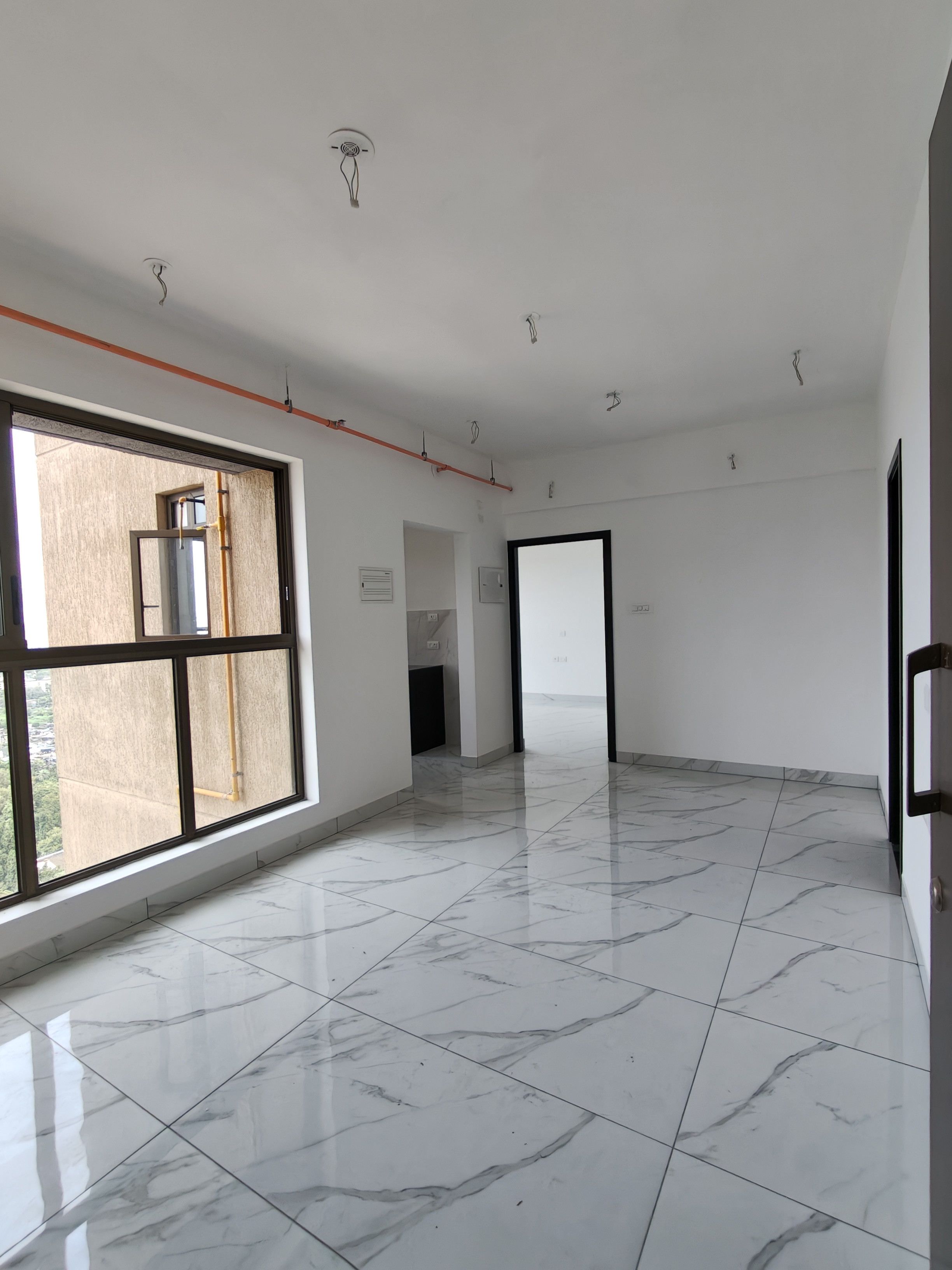 1 BHK + Pooja Room,Extra Room Apartment For Sale in Raymond Ten X Habitat