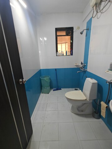 Team Area in 2 BHK Apartment at Tulsi Sagar, Nerul – for Rent