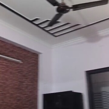 Furnished Amenities in 2 BHK Apartment at Krishna Homes Noida, Sector 72 – for Rent