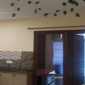 Bedroom in 2 BHK Apartment at Krishna Homes Noida, Sector 72 – for Rent