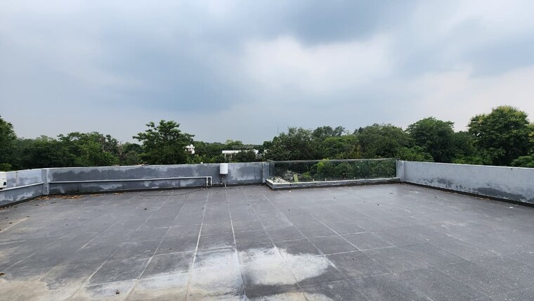 Swimming Pool, saket 4 Bedroom 400 Sq.Yd. Builder Floor In Saket Delhi 9155020