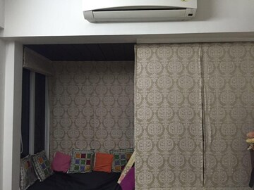 Furnished Amenities in 1 BHK Apartment at Shivaji Park – for Rent