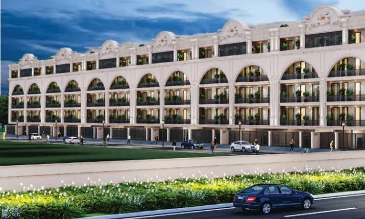 3.5 BHK + Pooja Room,Servant Room 179 Sq.Yd. Builder Floor in Anant Raj Ashok Estate