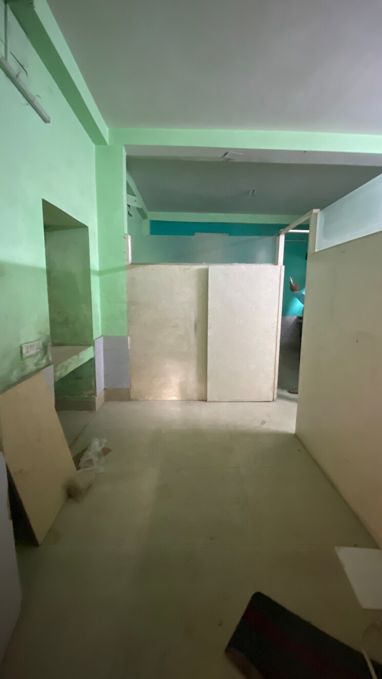 Team Area, chinar park Commercial Office Space 400 Sq.Ft. In Chinar Park Kolkata 9155092