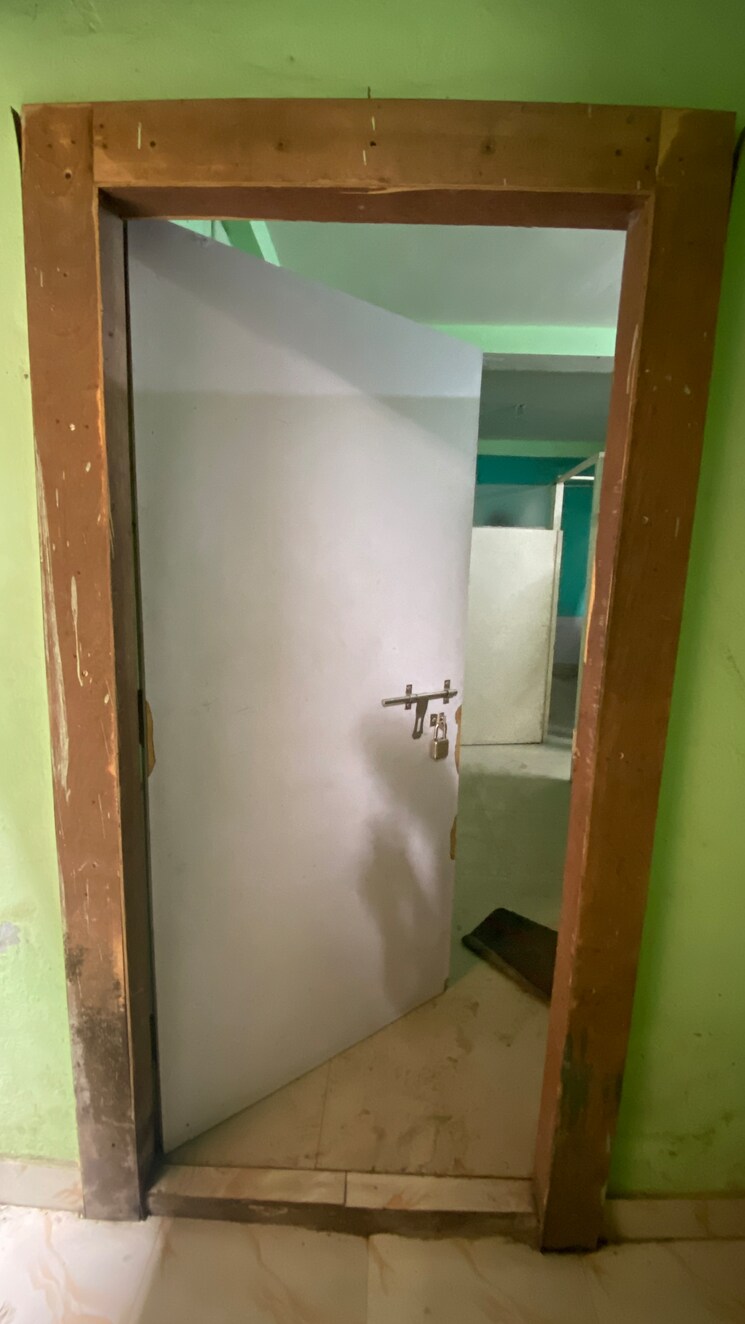 Bathroom, chinar park Commercial Office Space 400 Sq.Ft. In Chinar Park Kolkata 9155092