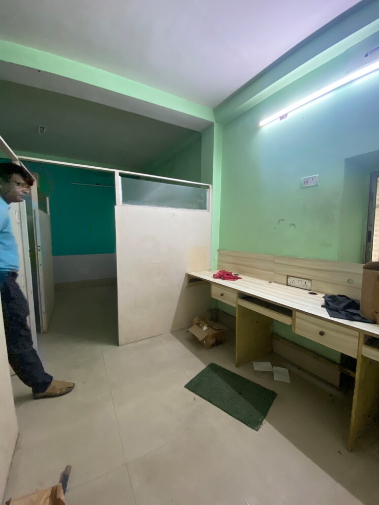 undefined, chinar park Commercial Office Space 400 Sq.Ft. In Chinar Park Kolkata 9155092