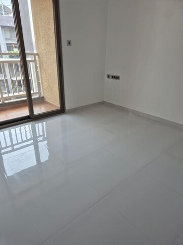 Room in 2 BHK Apartment at Bramhacorp The Collection, Kalyani Nagar – for Rent