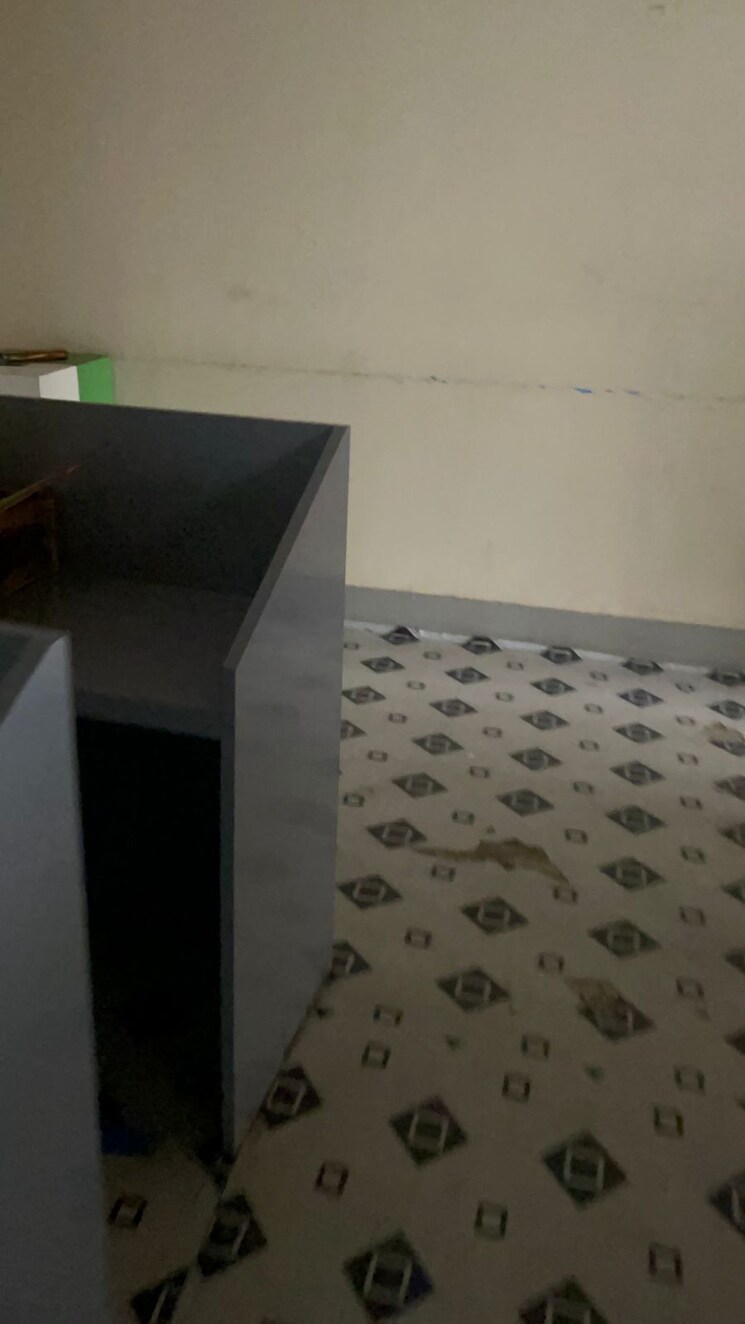 Team Area, vip road haldiram Commercial Office Space 800 Sq.Ft. In Vip Road Haldiram Kolkata 9155135