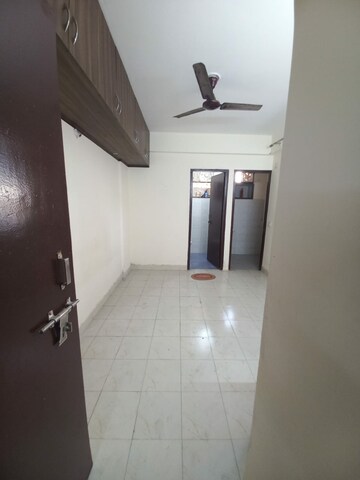 Bathroom in 1 BHK Apartment at Ninex RMG Residency, Sector 37c – for Rent