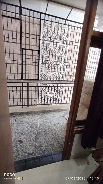 Room in 1 BHK Builder Floor at Mehrauli – for Rent