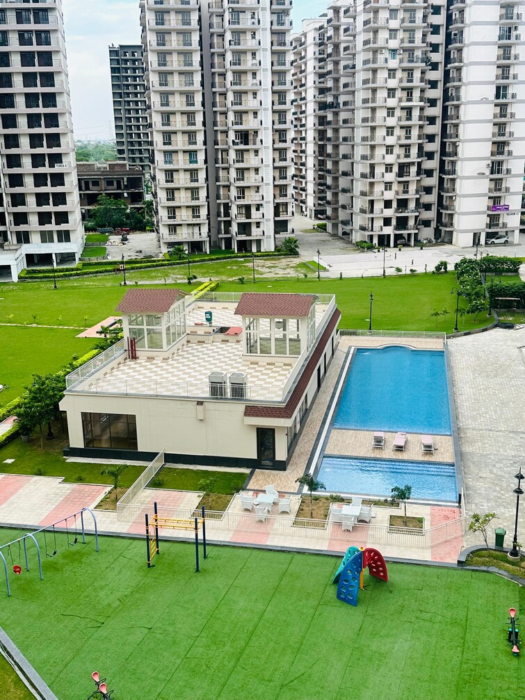 Cover Image, sector 99 3.5 Bedroom 2150 Sq.Ft. Apartment In Sector 99 Gurgaon 9155205