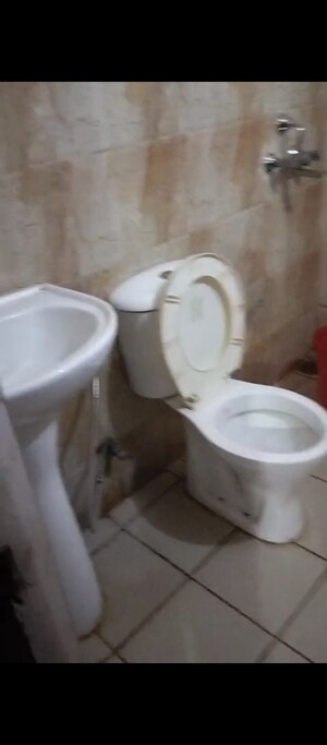 Bathroom in 2 BHK Apartment at Ajnara Le Garden, Sector 16b Greater Noida – for Sale