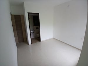Room in 1 BHK Apartment at Wadhwa Wise City, Old Panvel – for Sale